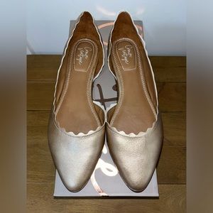 Crown Vintage Ceriri Gold Metallic Scallop Trim Pointed Toe Flats Women's 7.5